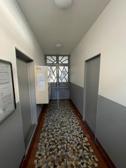 Ferienwohnung Le Coeur De Rodez Exterior foto